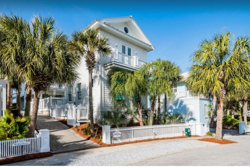 Seaside Manor - Image 36