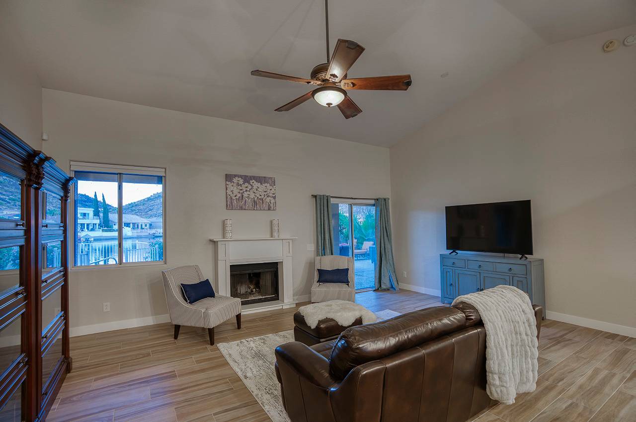 Lakeview Home - Image 4