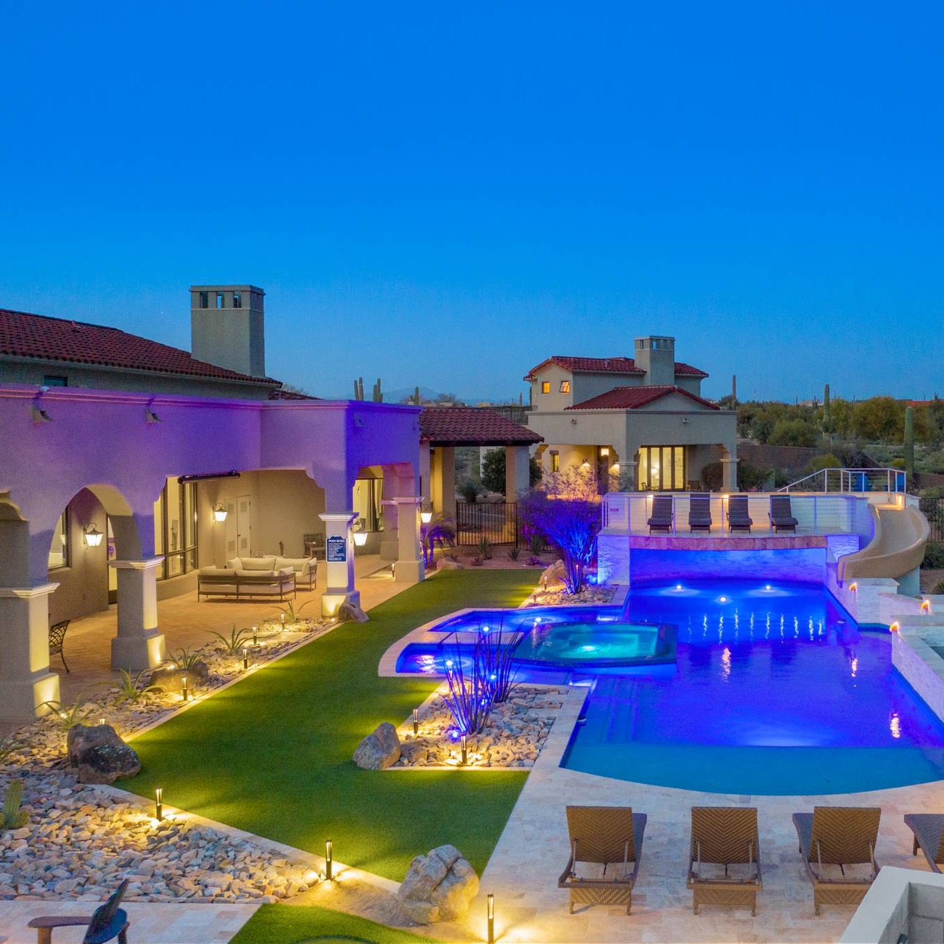 Dixileta East Manor. - Image 1