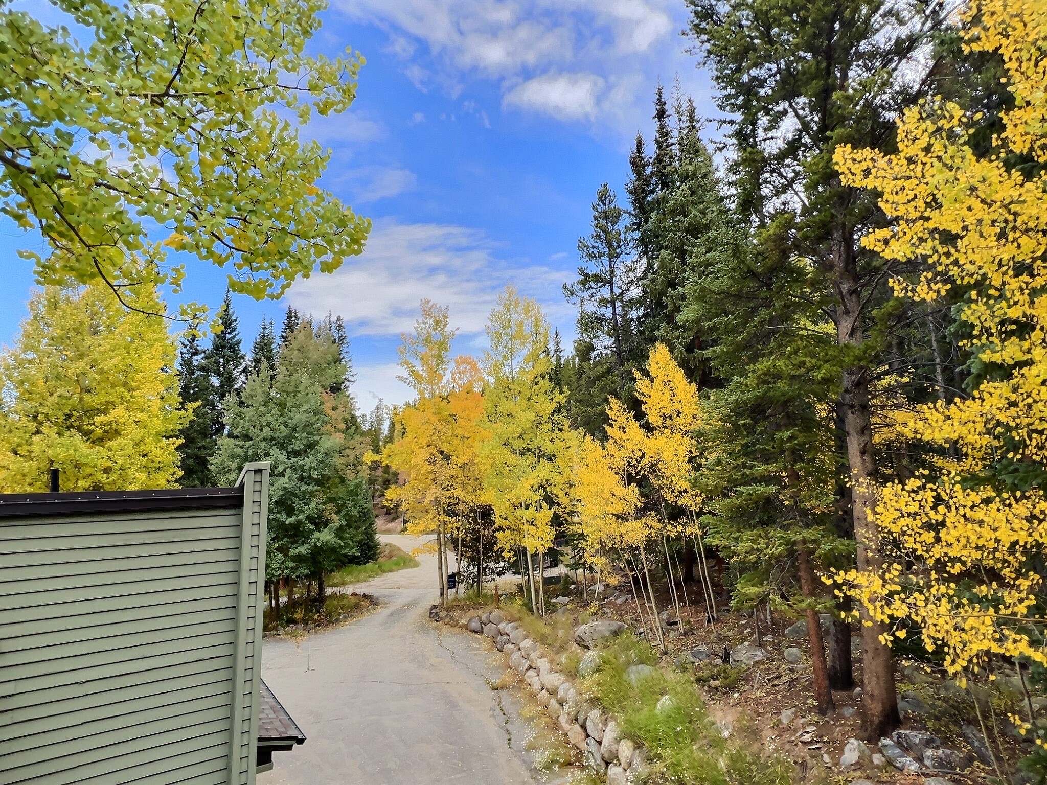 Creekside Chateau - Image 44