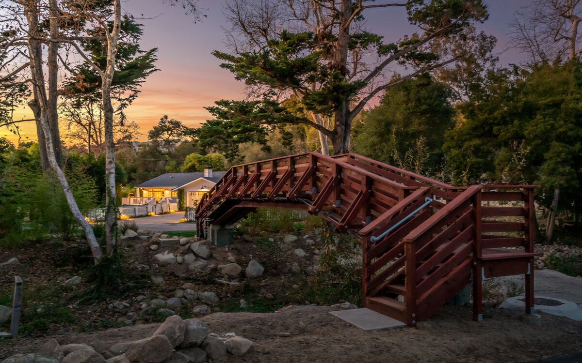 Loureyro Home - Image 35