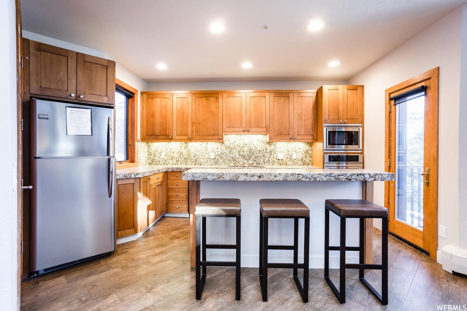 Pinnacle House - Image 12