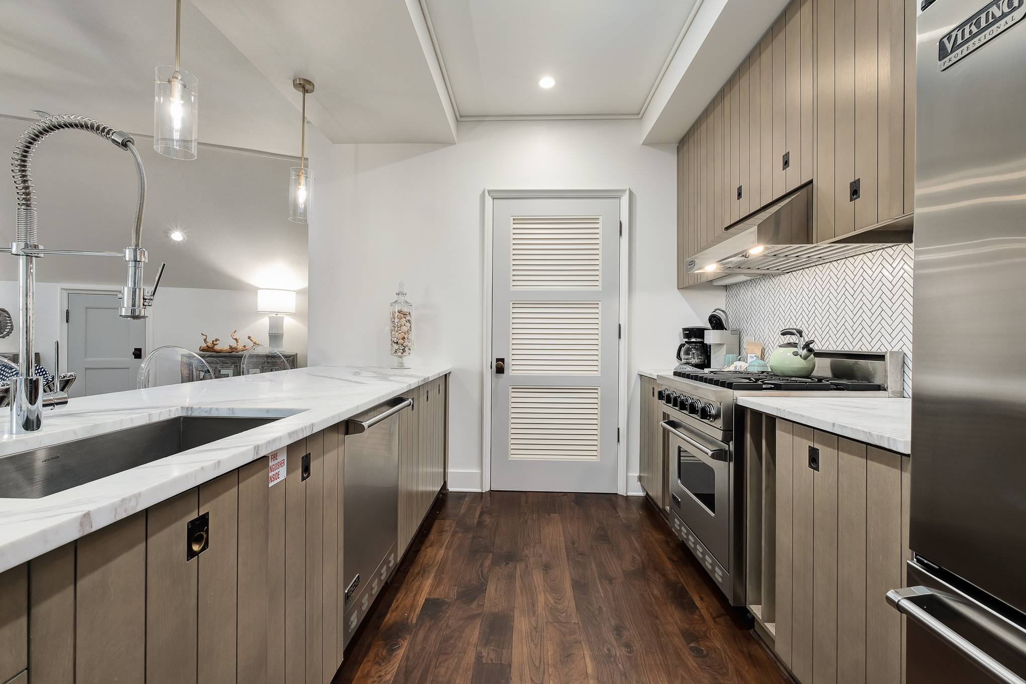 Bowfin Home - Image 10