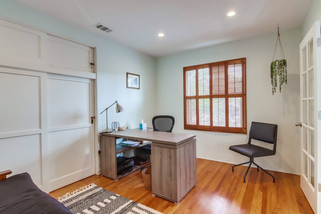 Blue Lagoon Home - Image 15