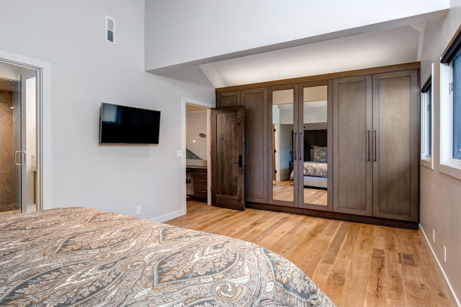 Belle House - Image 30