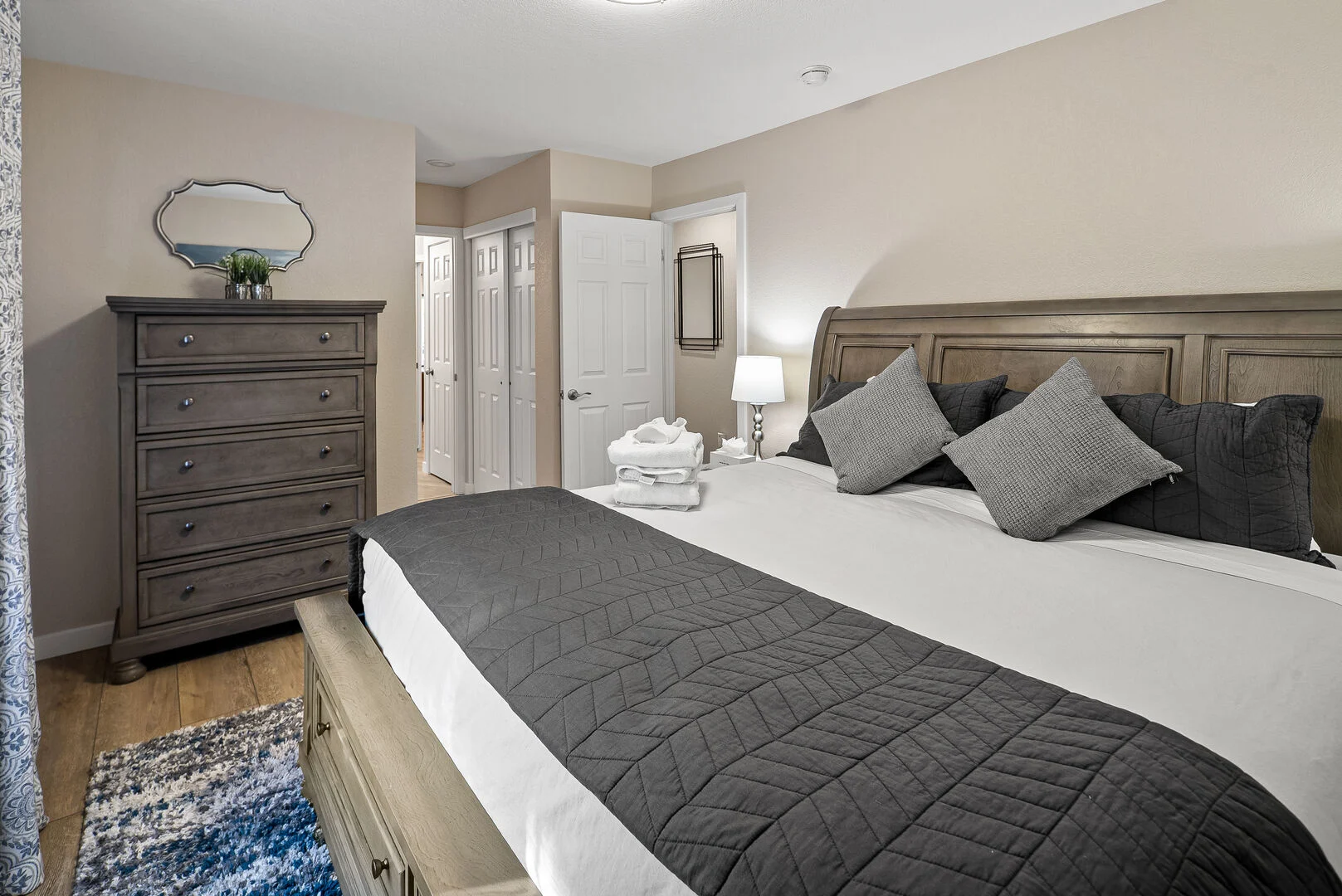 Saddle Peak Home - Image 23