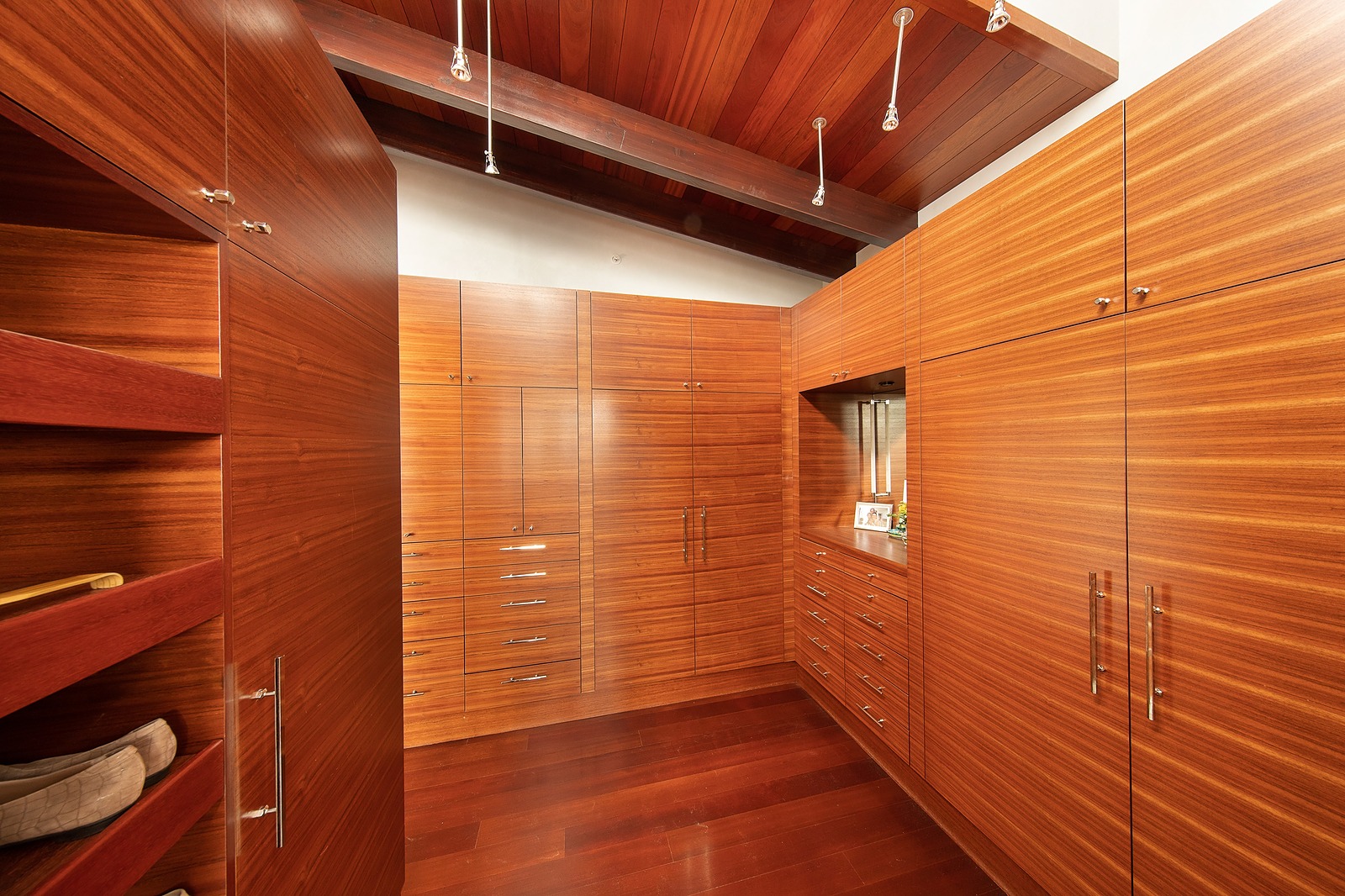 Nell Villa - Image 19