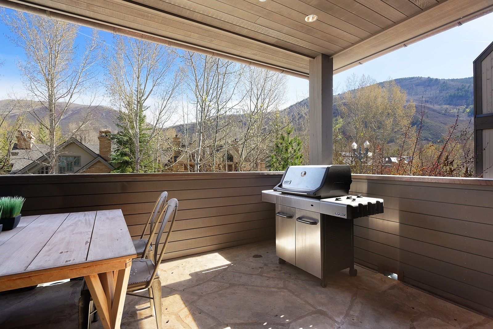 West House - Image 27