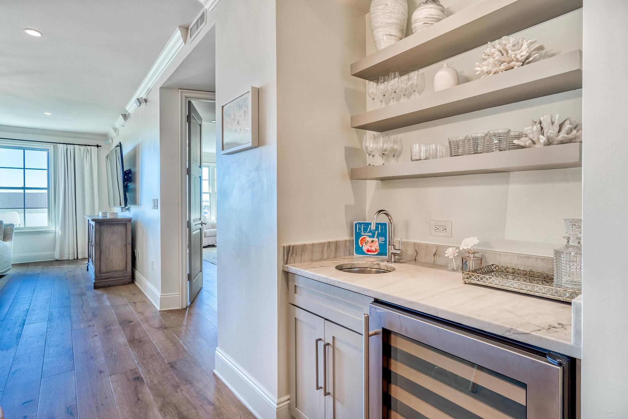 Blue Oasis Home - Image 11