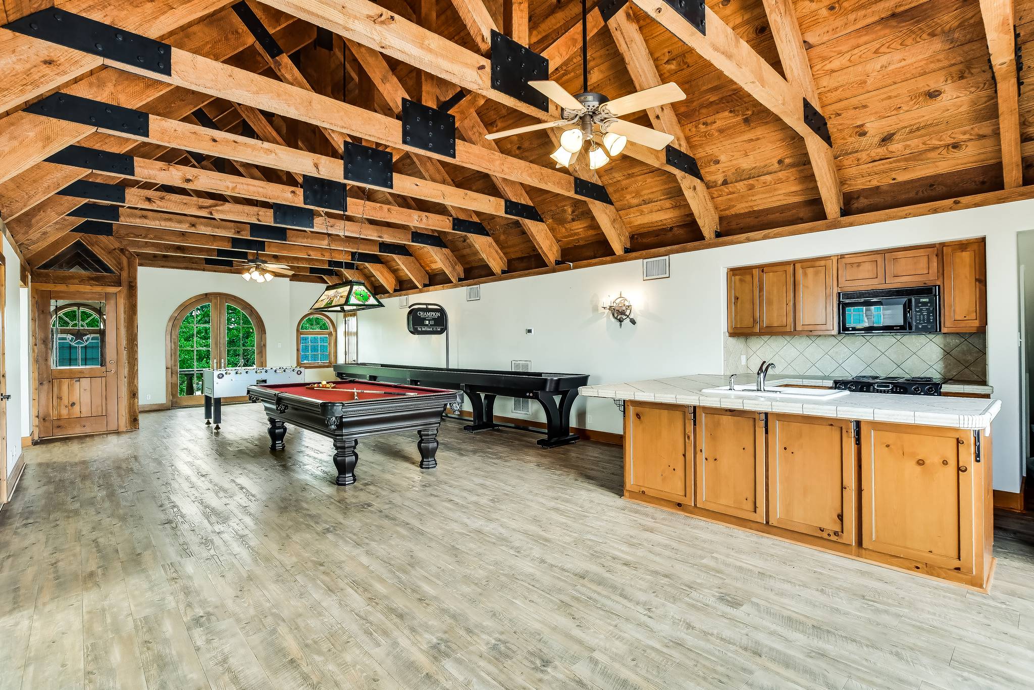 Vaughan Manor - Image 22