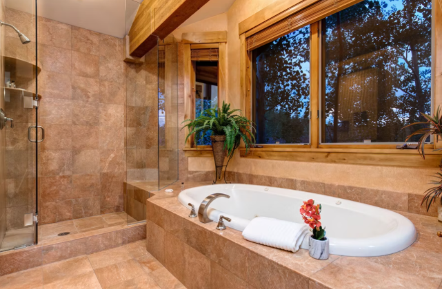 Edge Home - Image 16