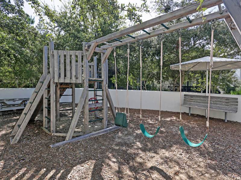 Koi House - Image 38