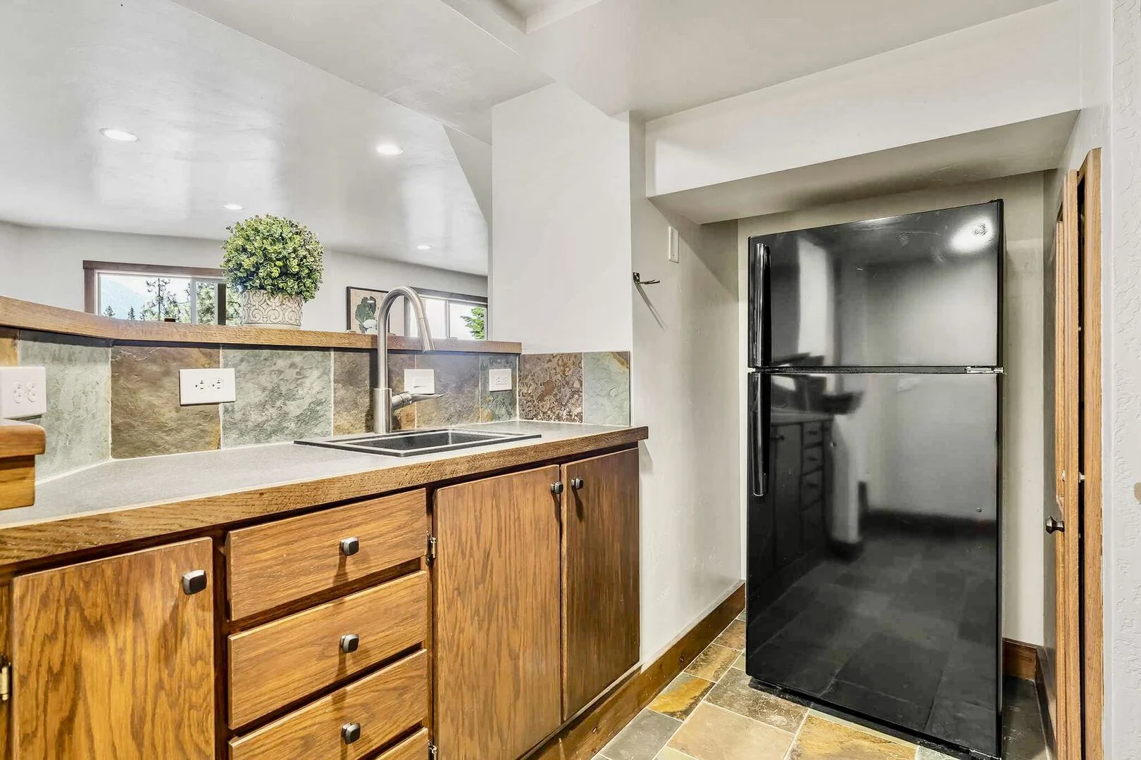 Ute Manor - Image 14