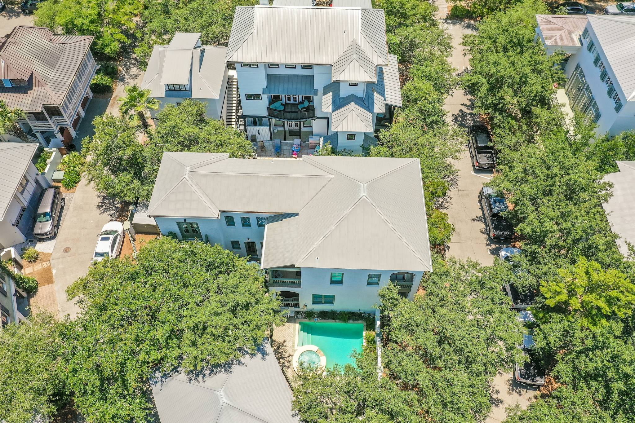 Inez House - Image 41