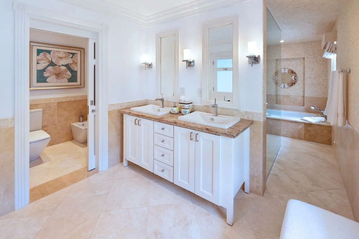 Canary Place - Image 11