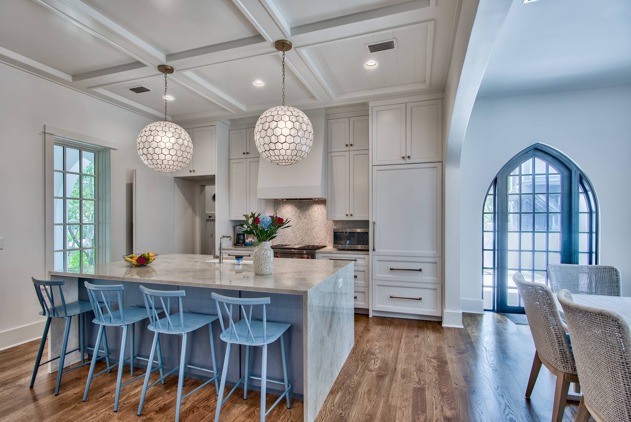 Red Shiner House - Image 4