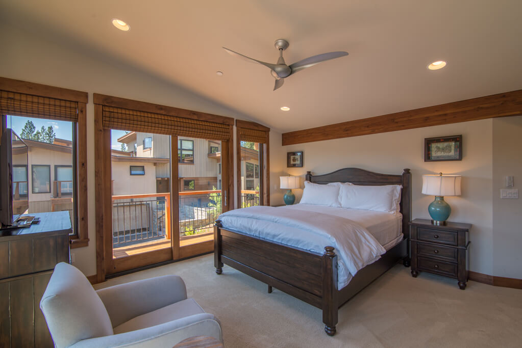 Hemlock House - Image 17