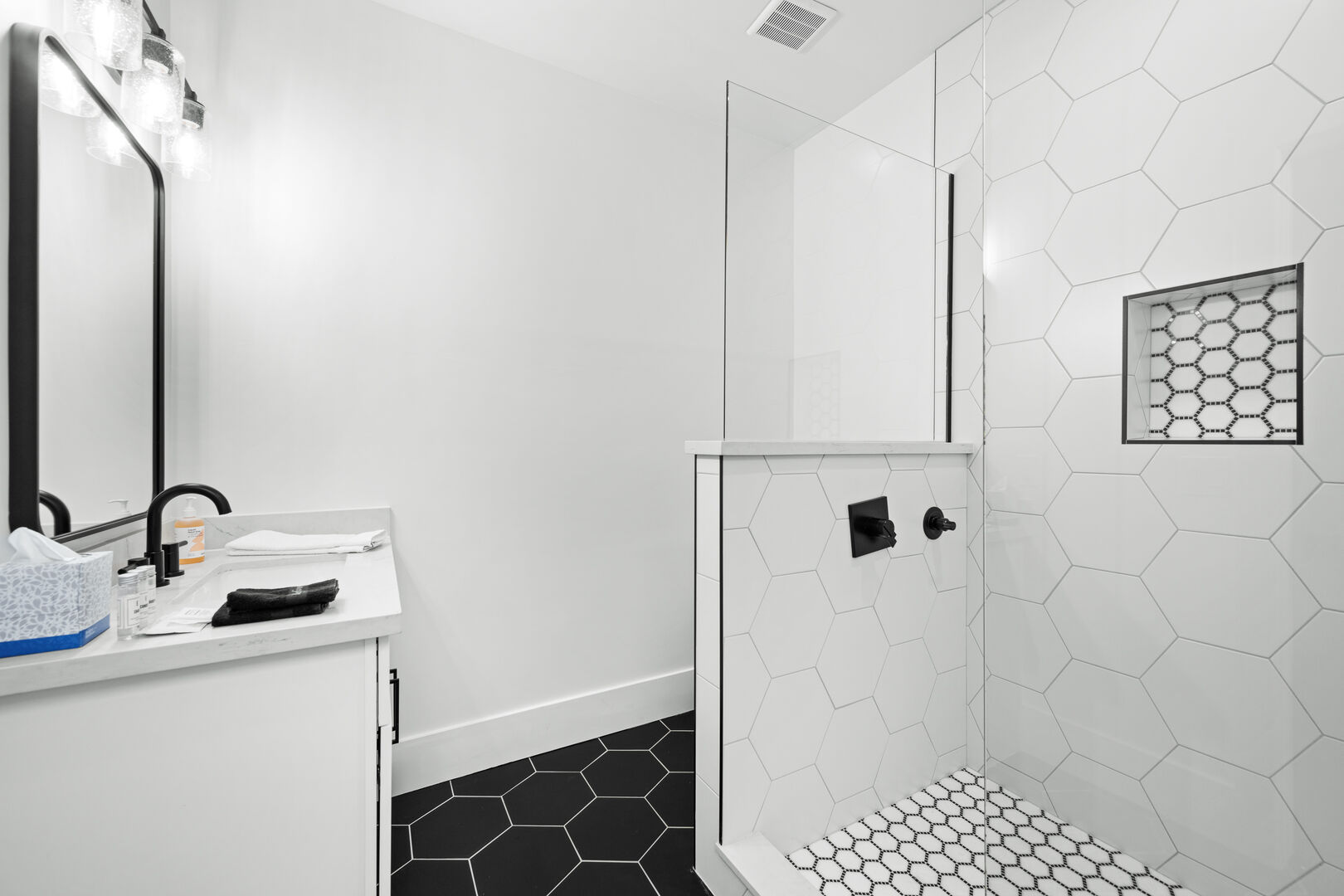 Palo Verde Place - Image 39