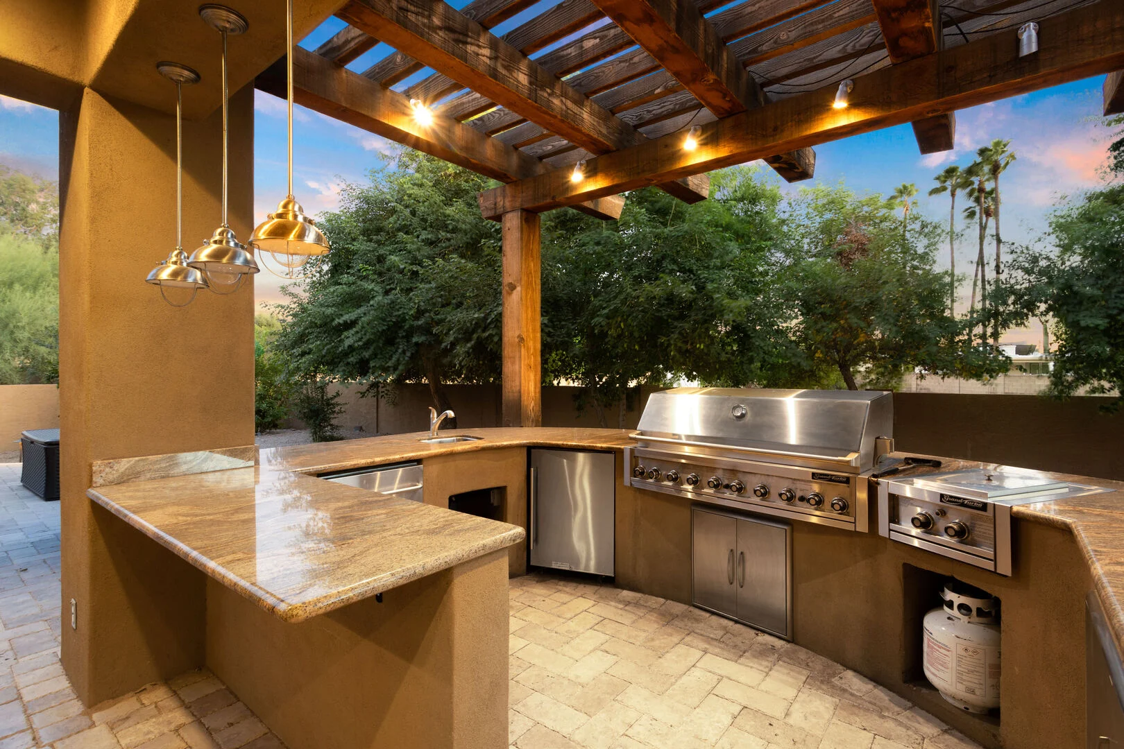 Isabella Manor - Image 25