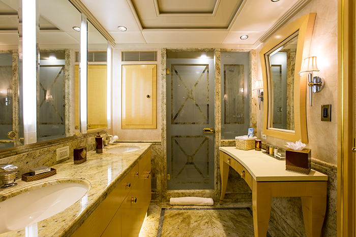 Starship 185 Yacht - Image 24