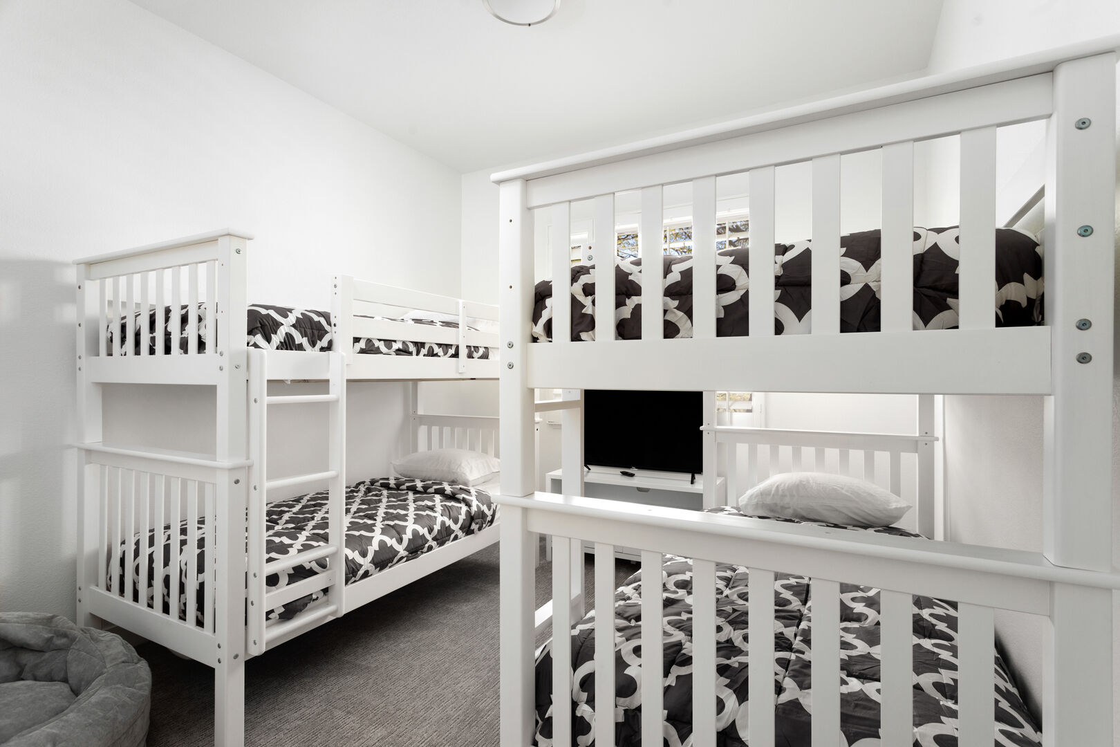 Clark House - Image 21