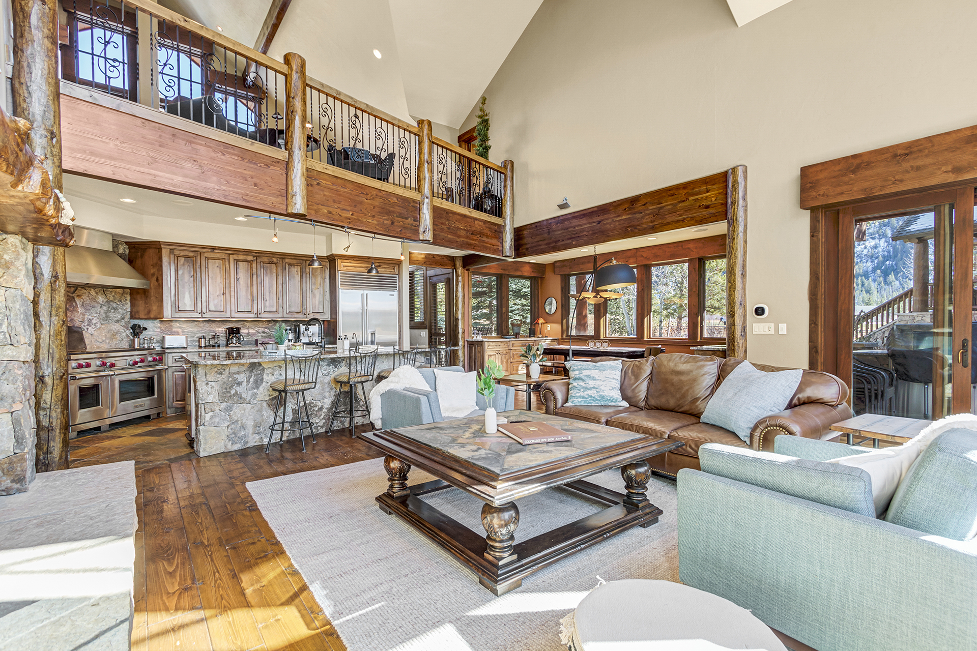 Twin Peaks Lodge - Image 6