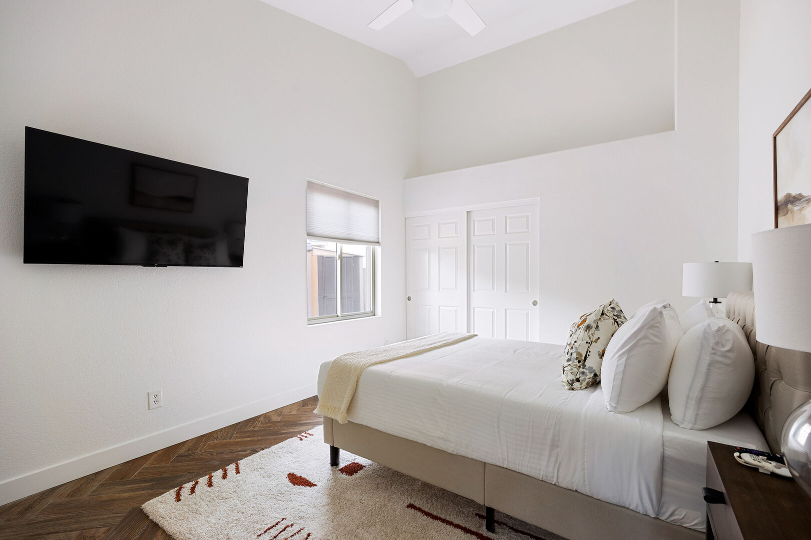 Third Mesa House - Image 17