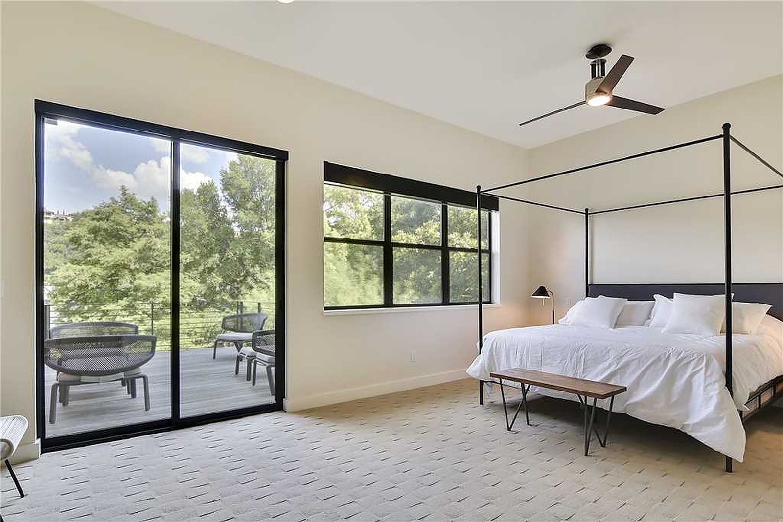 Robbins House - Image 12