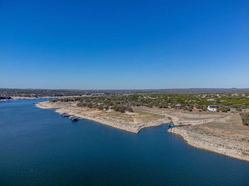 Clark Villa - Image 2