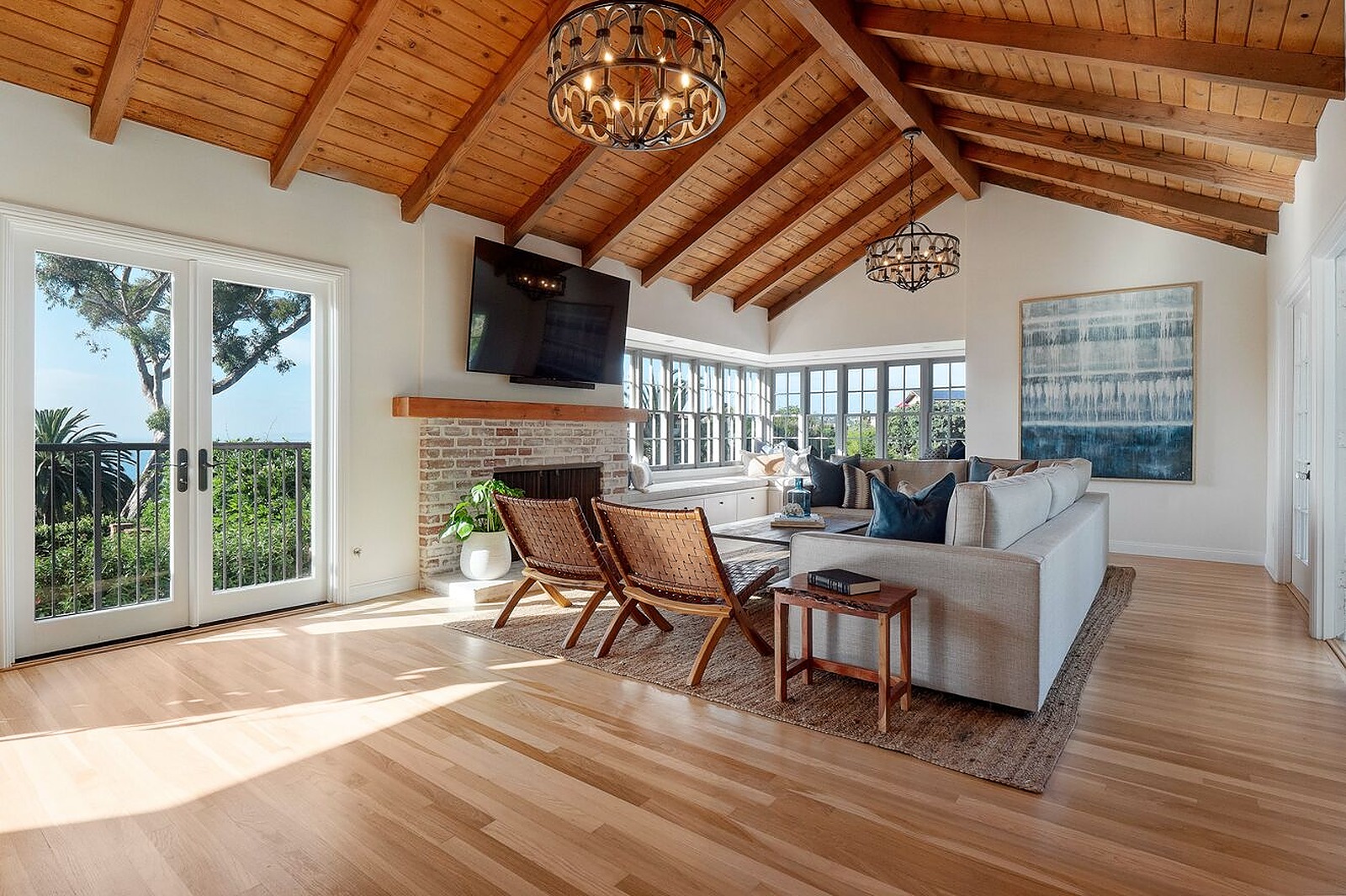 Field Villa - Image 8