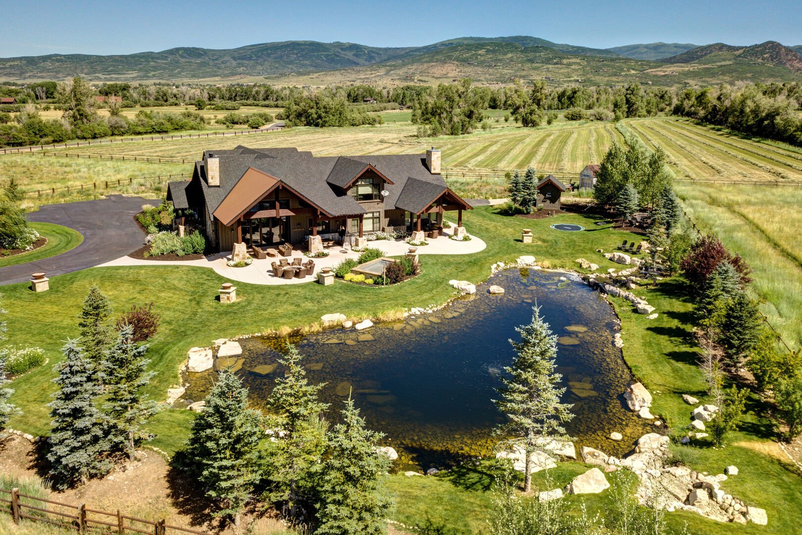 Empire Manor - Image 56