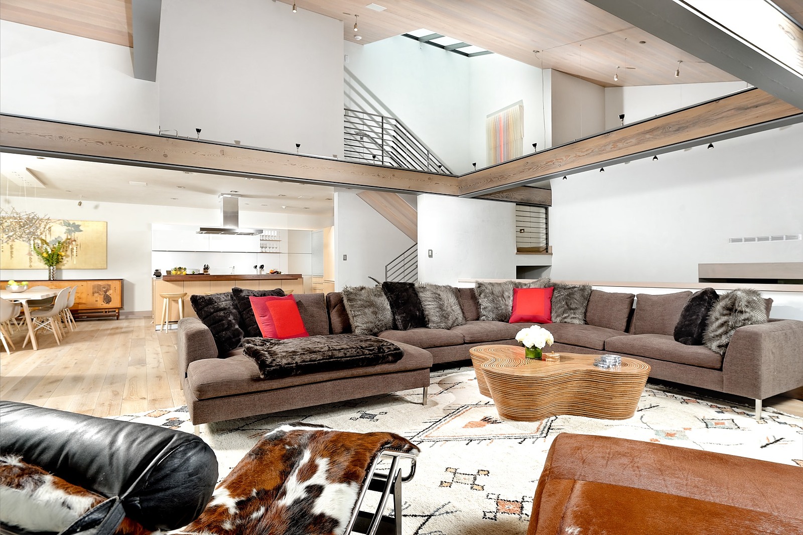 South Home - Image 7