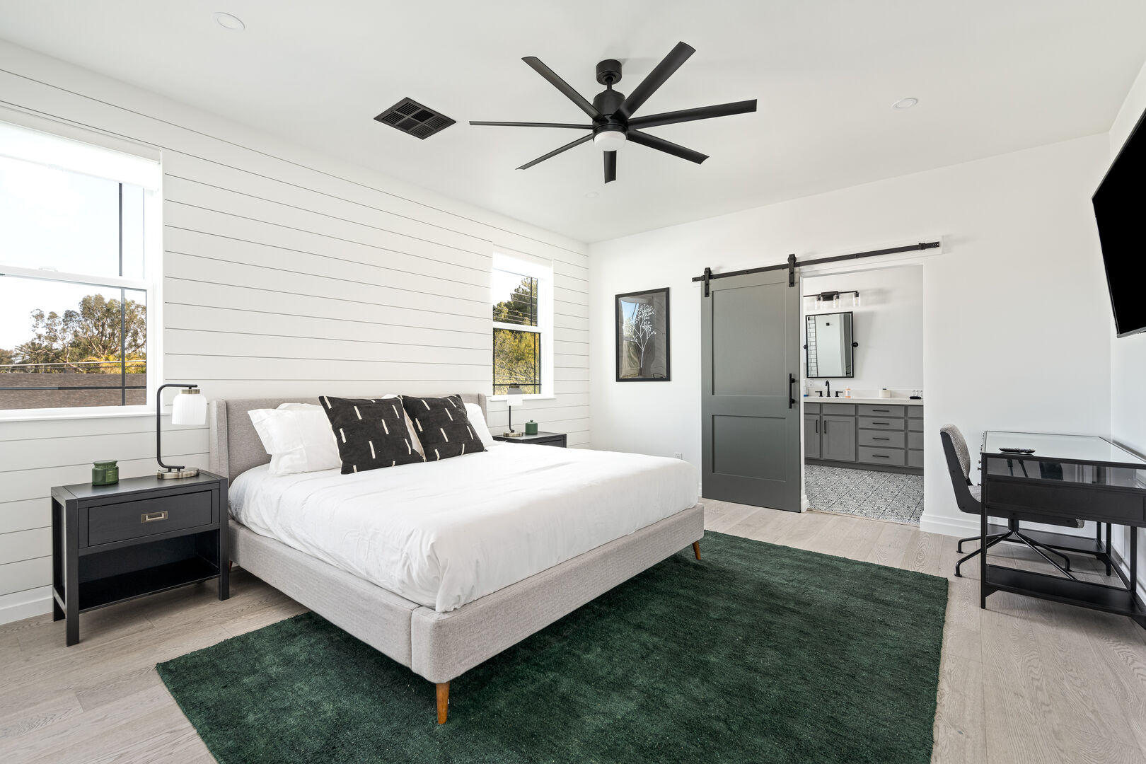 Palo Verde Place - Image 25