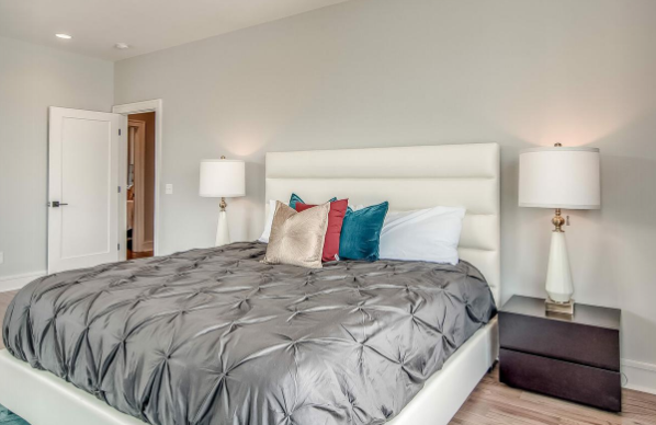 Rosanne Home - Image 12